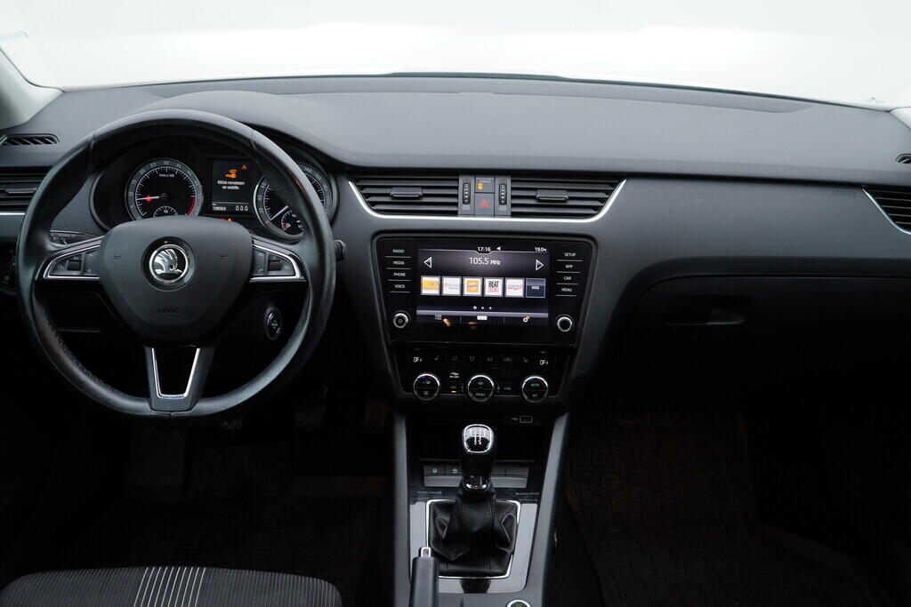 OV190V09416_25.webp_OCTAVIA Style 1.6 TDI 85 kW manuál