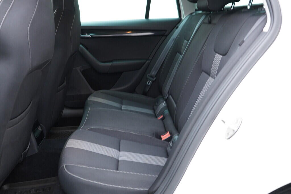 OV190V09416_34.webp_OCTAVIA Style 1.6 TDI 85 kW manuál