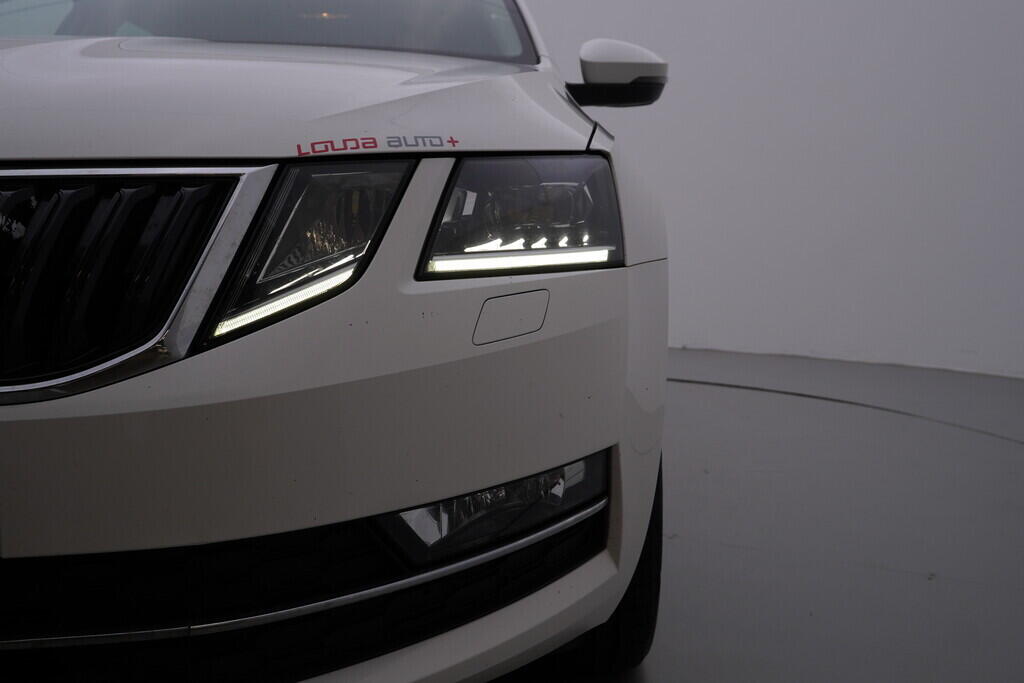 OV190V09416_40.webp_OCTAVIA Style 1.6 TDI 85 kW manuál