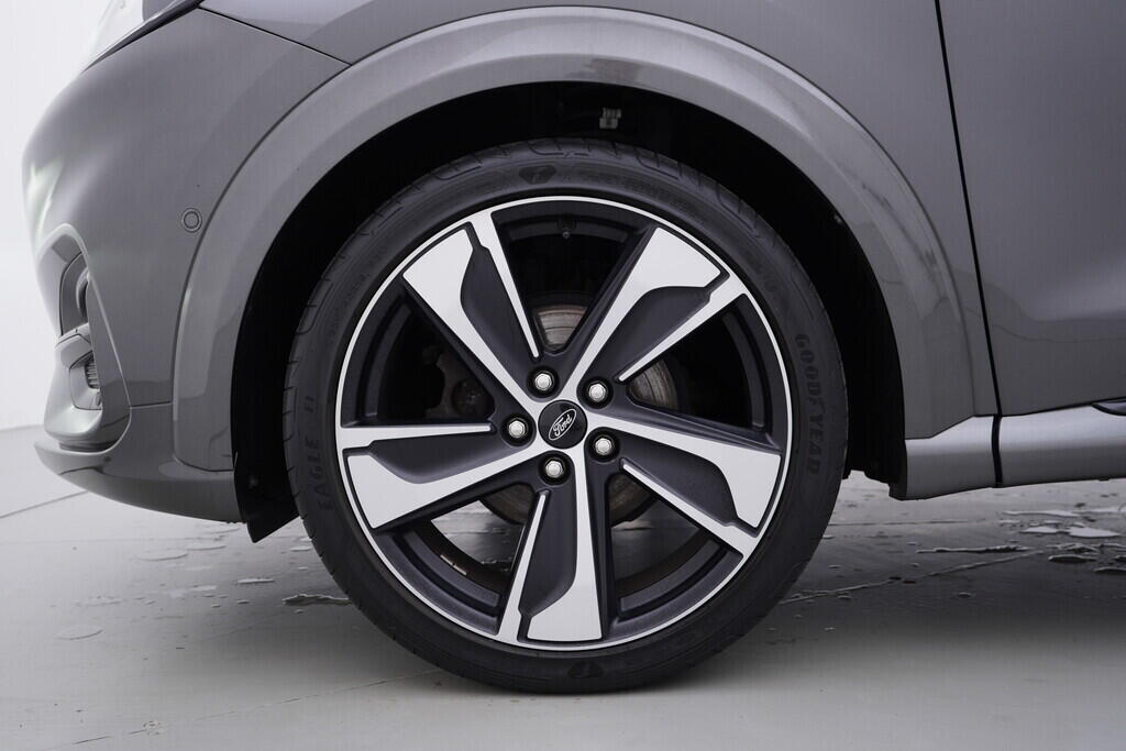 OV190V09417_36.webp_PUMA ST-Line X 1.0  114 kW automat