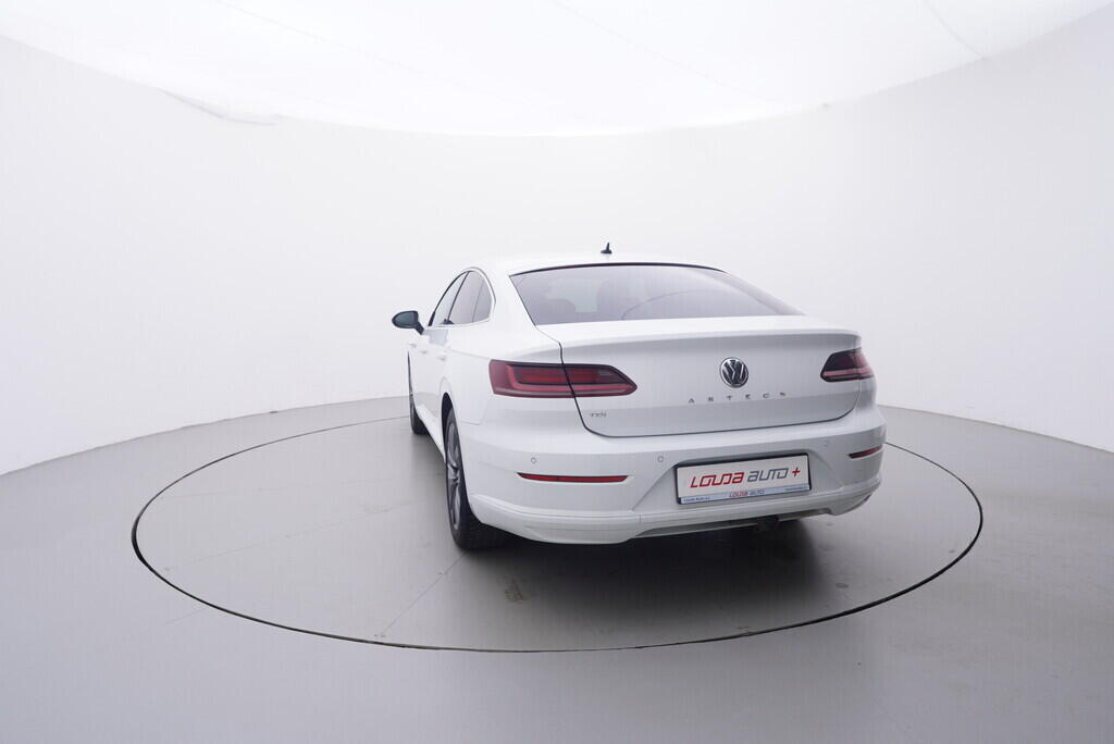 OV190V09419_13.webp_ARTEON Elegance 2.0 TDI 110 kW automat