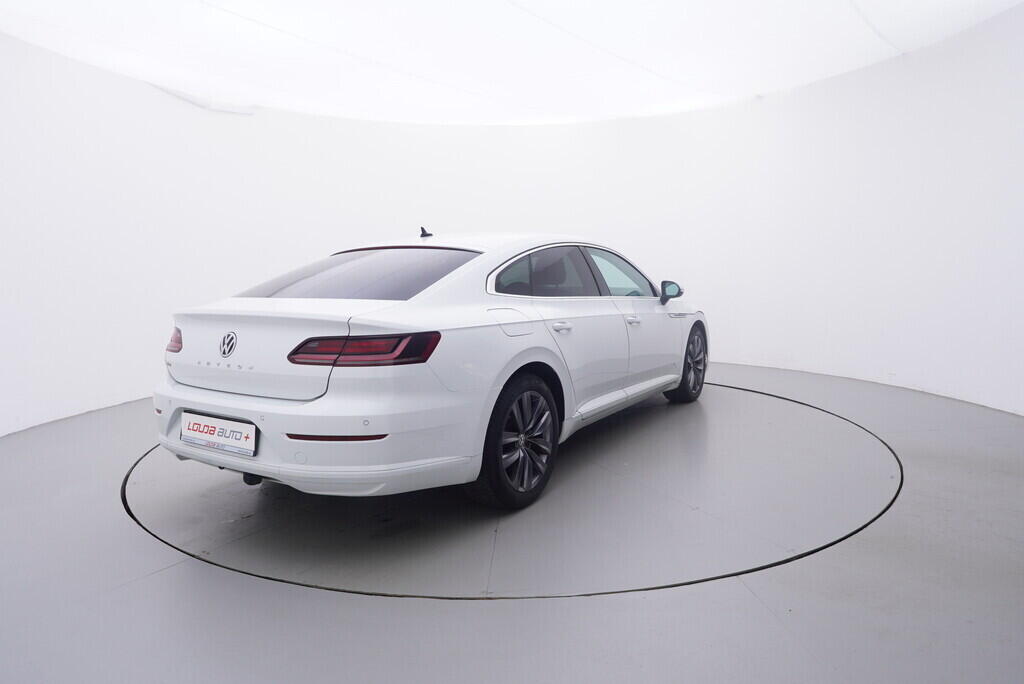 OV190V09419_14.webp_ARTEON Elegance 2.0 TDI 110 kW automat