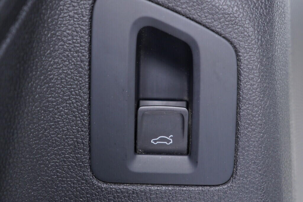 OV190V09419_21.webp_ARTEON Elegance 2.0 TDI 110 kW automat