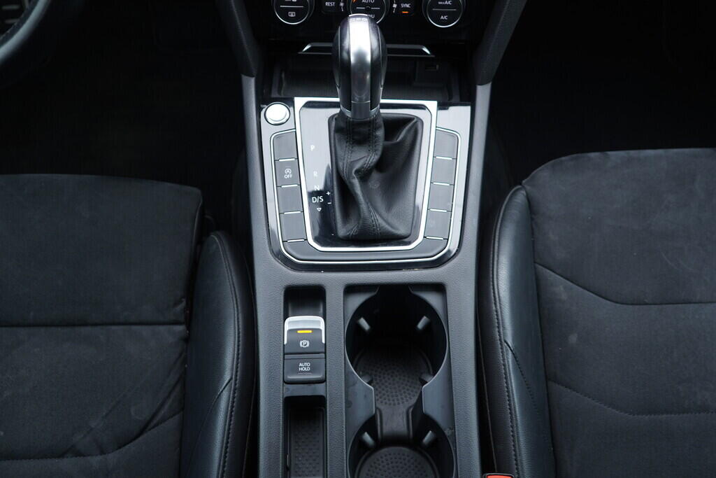 OV190V09419_34.webp_ARTEON Elegance 2.0 TDI 110 kW automat