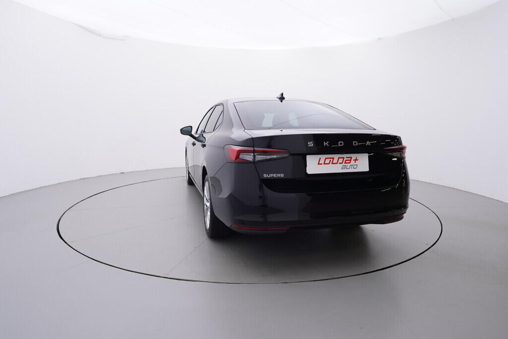 OV190V09420_13.webp_SUPERB Selection 2.0 TDI 110 kW automat, DPH