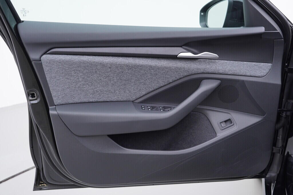 OV190V09420_19.webp_SUPERB Selection 2.0 TDI 110 kW automat, DPH