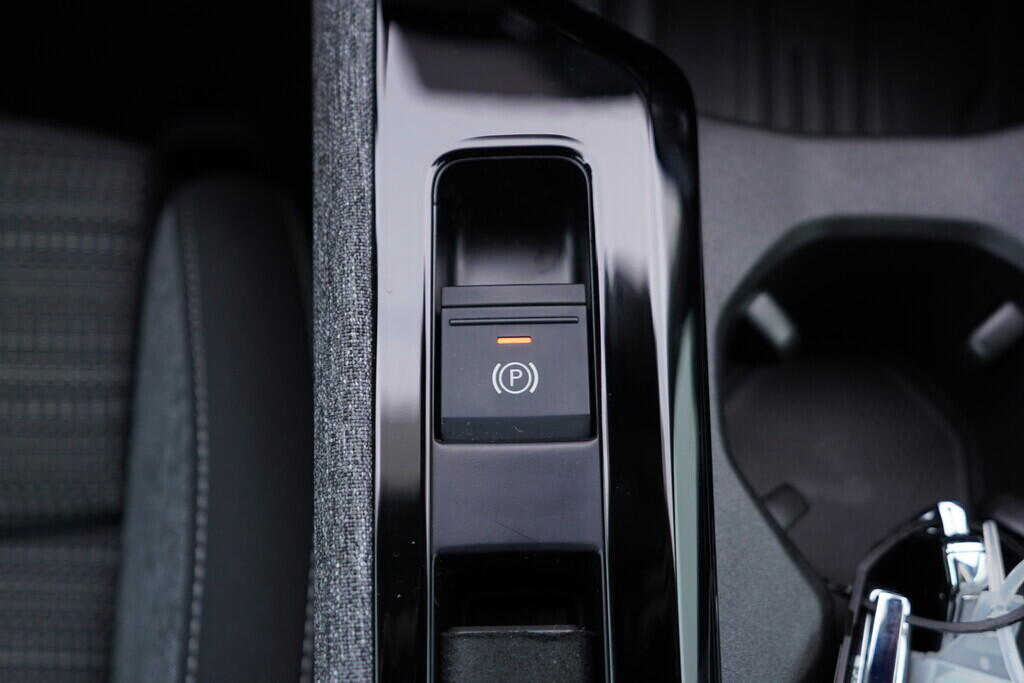 OV190V09420_37.webp_SUPERB Selection 2.0 TDI 110 kW automat, DPH