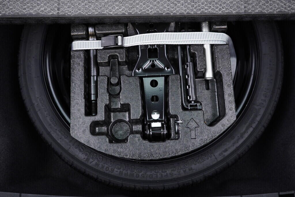 OV190V09420_43.webp_SUPERB Selection 2.0 TDI 110 kW automat, DPH