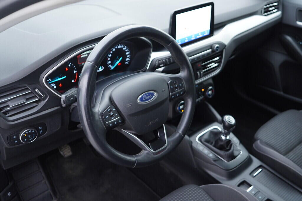 OV190V09428_21.webp_FOCUS Connected 1.5  88 kW automat, DPH