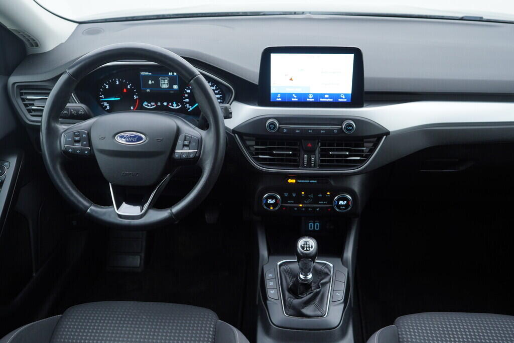 OV190V09428_26.webp_FOCUS Connected 1.5  88 kW automat, DPH