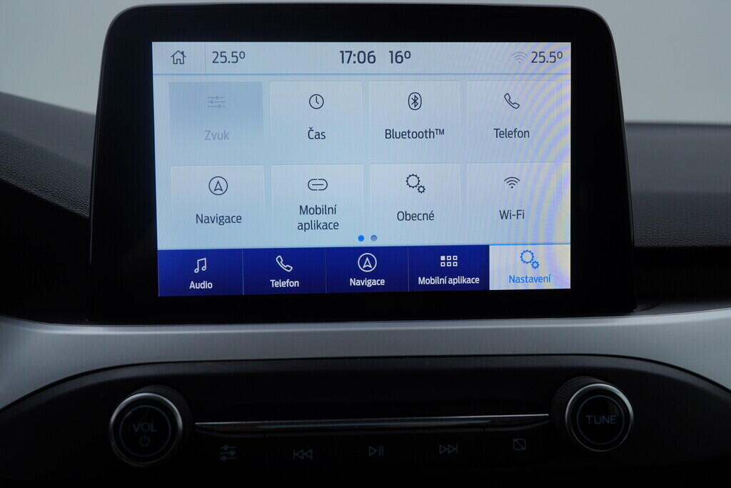 OV190V09428_28.webp_FOCUS Connected 1.5  88 kW automat, DPH