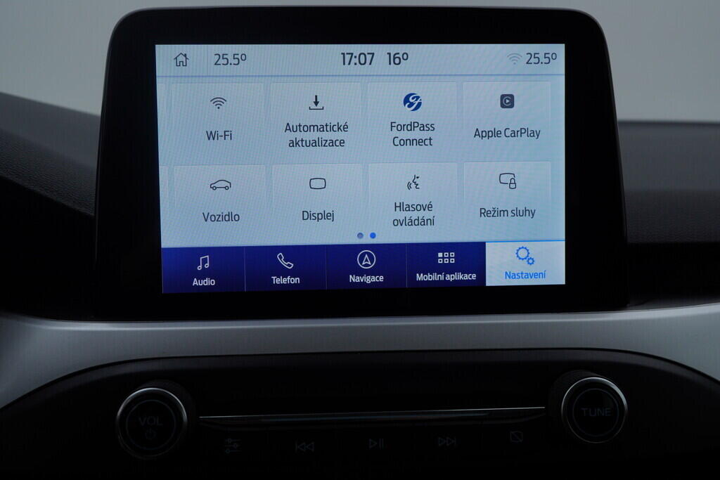 OV190V09428_32.webp_FOCUS Connected 1.5  88 kW automat, DPH