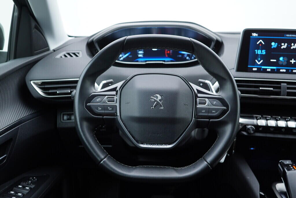 OV190V09435_29.webp_3008 Allure 1.5  96 kW automat