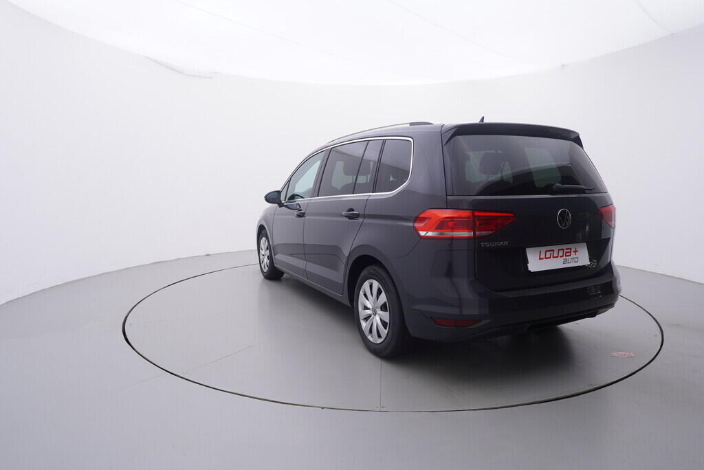OV190V09437_13.webp_TOURAN Trendline 1.5 TSI 110 kW automat