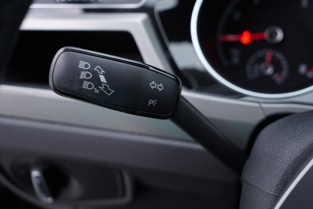 OV190V09437_23.webp_TOURAN Trendline 1.5 TSI 110 kW automat