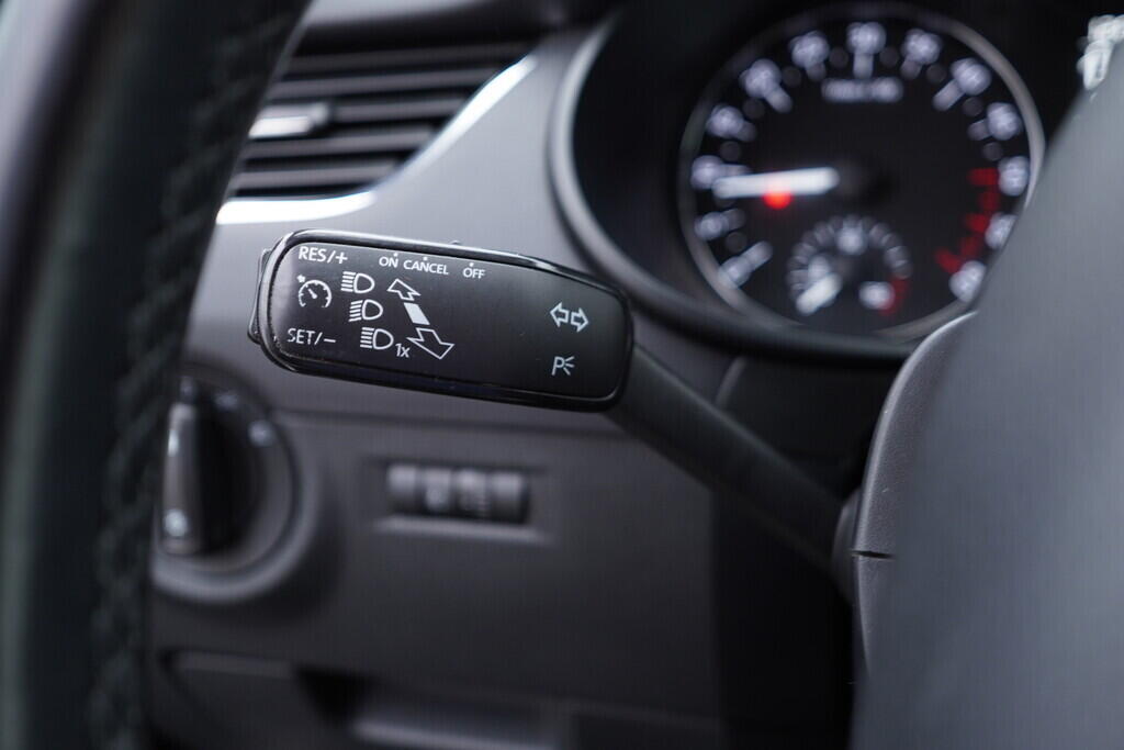 OV190V09438_24.webp_OCTAVIA Ambition Plus 2.0 TDI 81 kW manuál