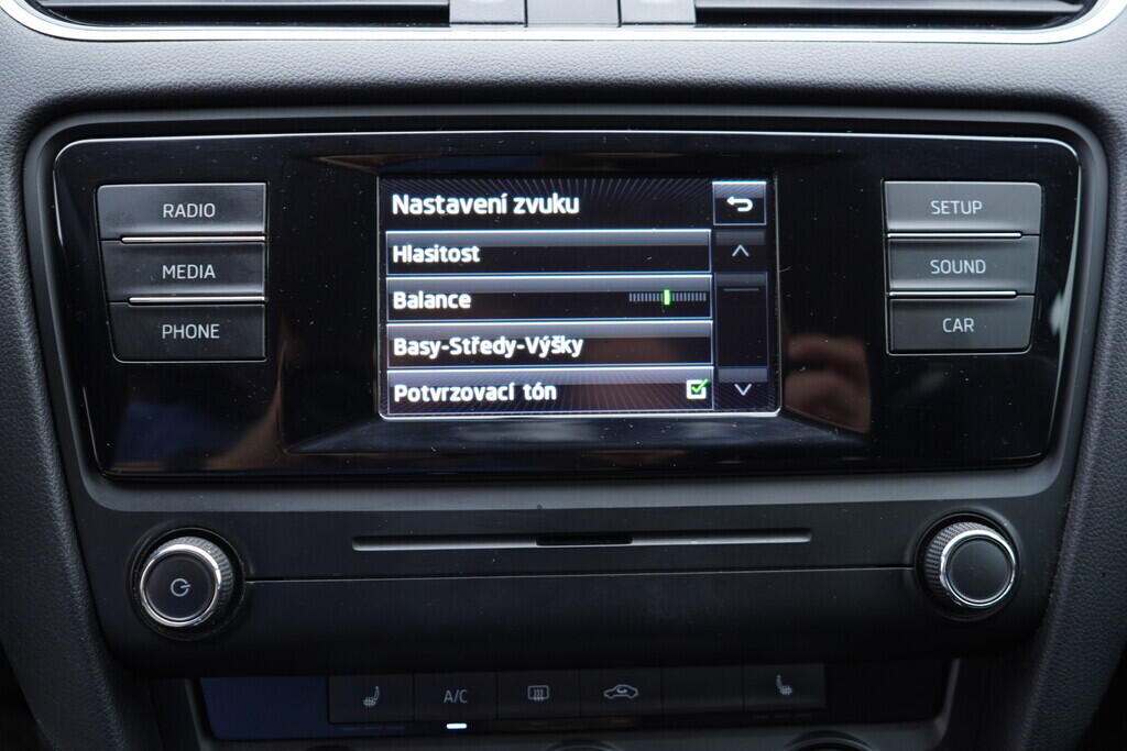 OV190V09438_31.webp_OCTAVIA Ambition Plus 2.0 TDI 81 kW manuál