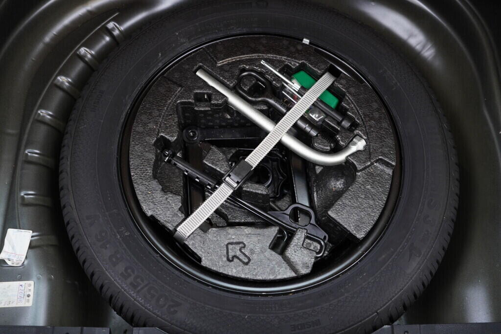 OV190V09438_41.webp_OCTAVIA Ambition Plus 2.0 TDI 81 kW manuál