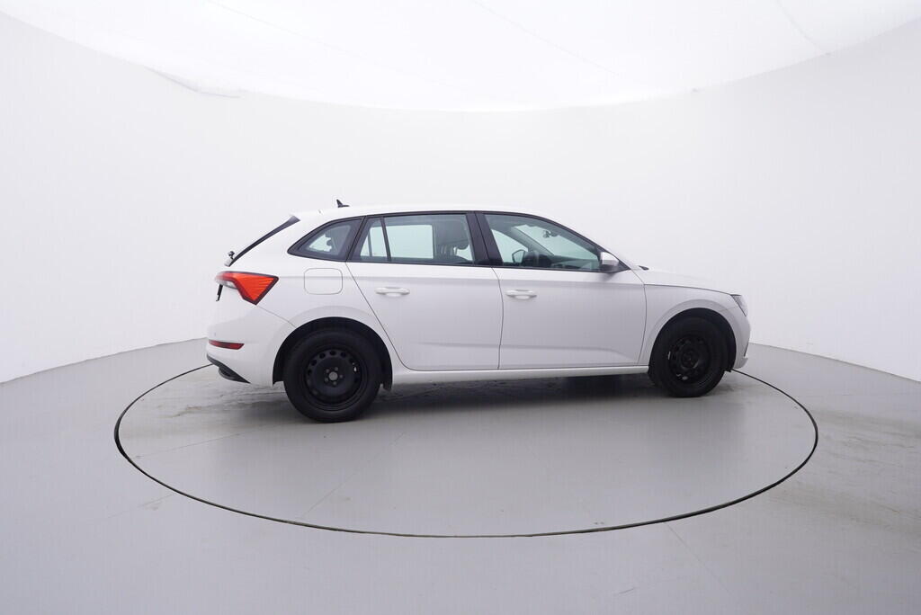 OV190V09440_15.webp_SCALA Ambition 1.5 TSI 110 kW manuál, DPH