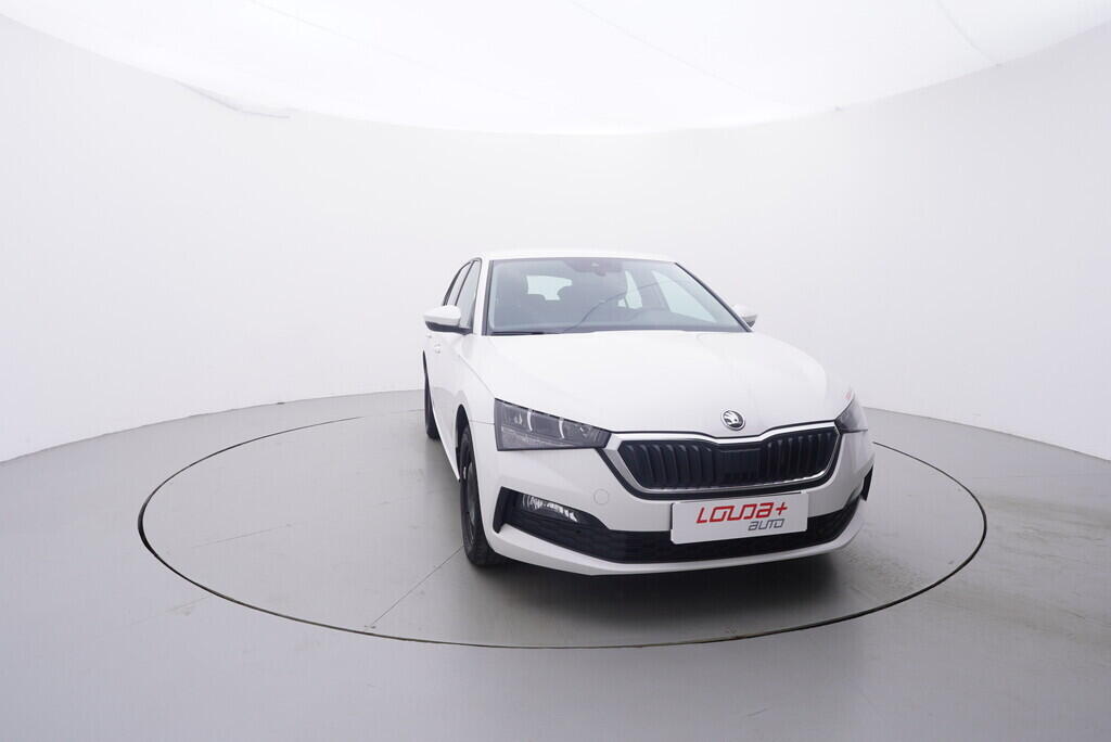 OV190V09440_17.webp_SCALA Ambition 1.5 TSI 110 kW manuál, DPH