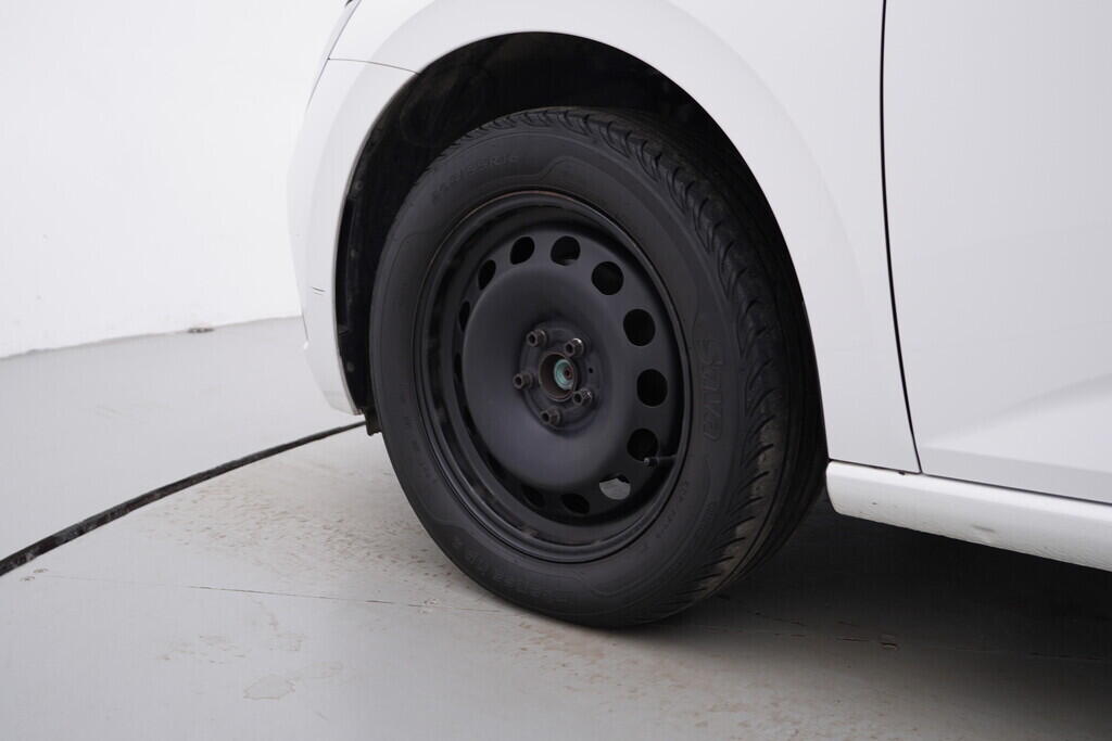 OV190V09440_40.webp_SCALA Ambition 1.5 TSI 110 kW manuál, DPH