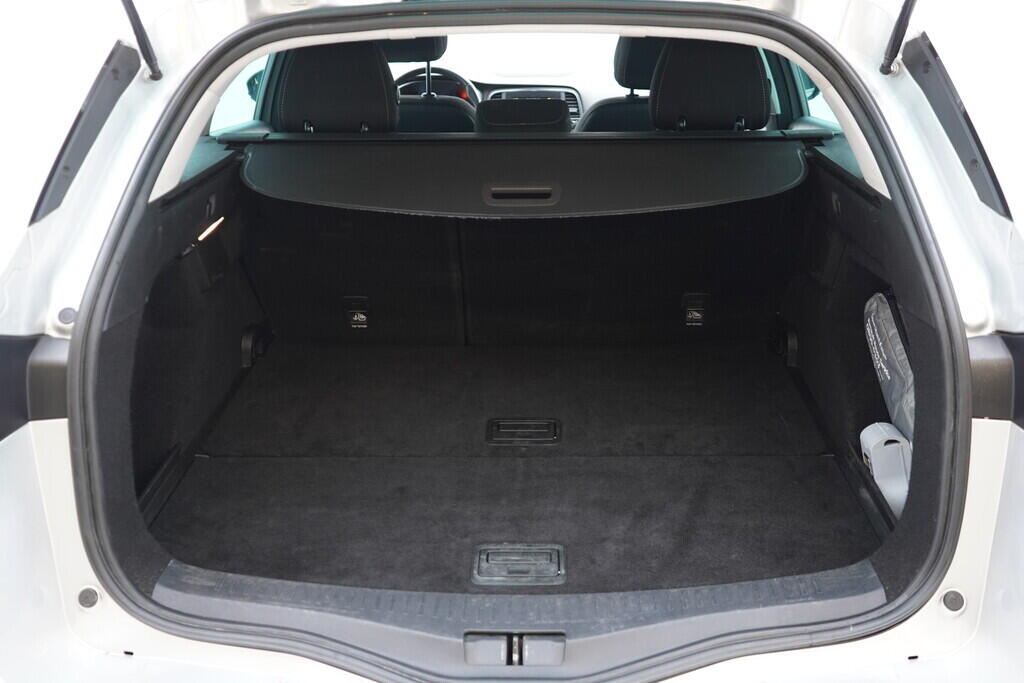 OV190V09442_37.webp_MÉGANE Limited 1.3  103 kW automat, DPH