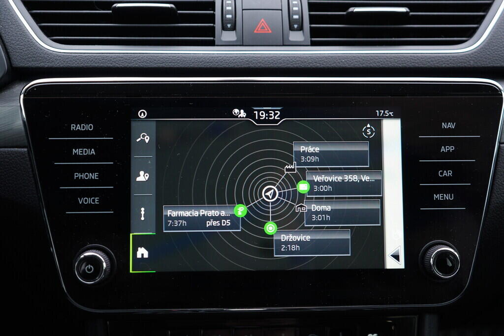 OV190V09446_33.webp_SUPERB Style 2.0 TDI 147 kW automat, DPH