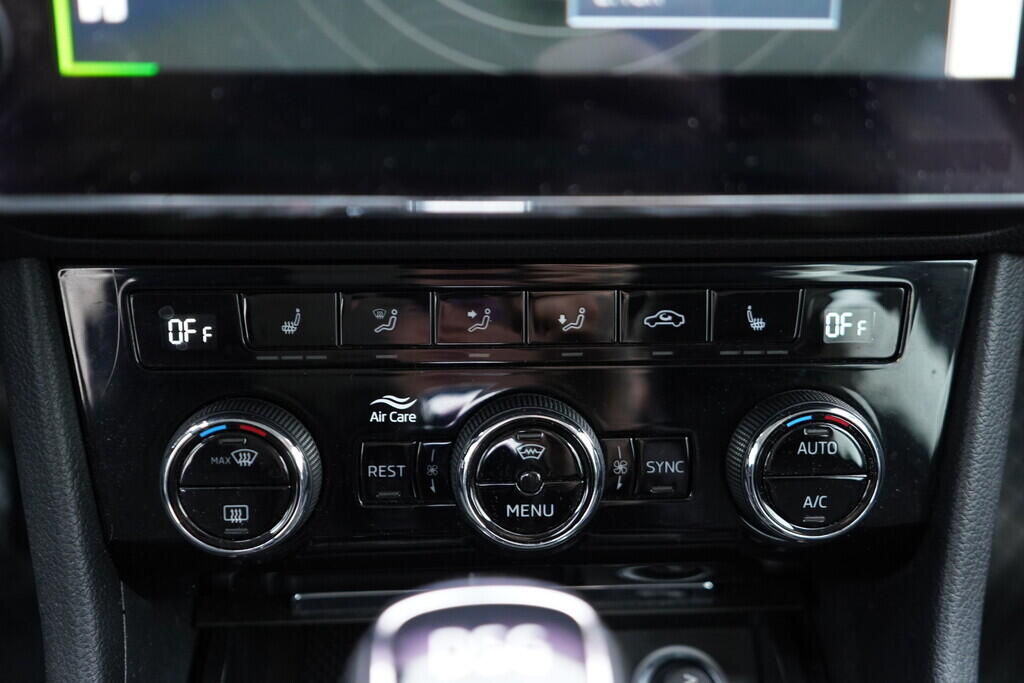 OV190V09446_34.webp_SUPERB Style 2.0 TDI 147 kW automat, DPH