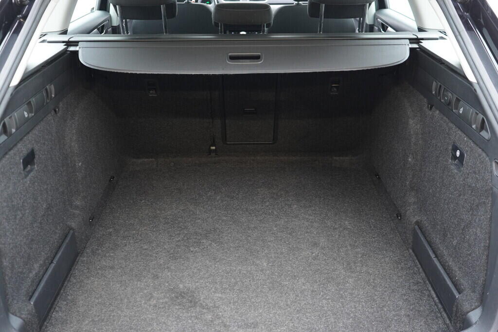 OV190V09446_39.webp_SUPERB Style 2.0 TDI 147 kW automat, DPH