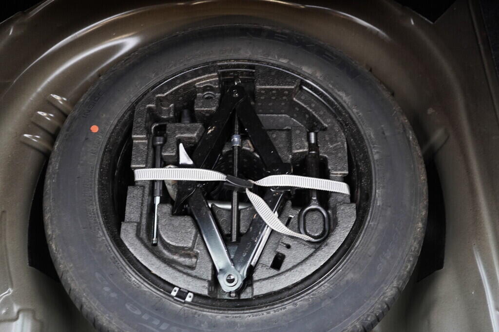 OV190V09446_41.webp_SUPERB Style 2.0 TDI 147 kW automat, DPH