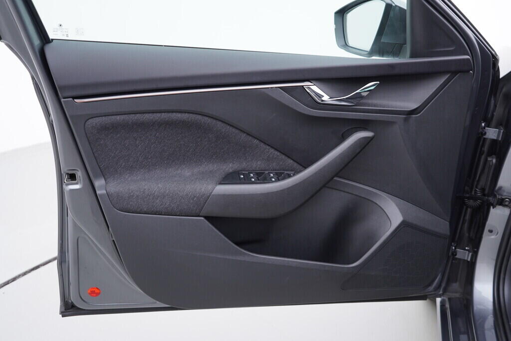 OV190V09450_19.webp_SCALA Top Selection 1.0 TSI 85 kW automat, DPH