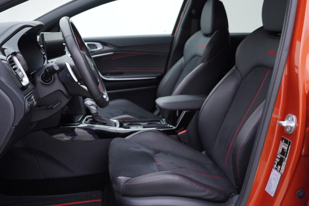 OV190V09455_24.webp_PRO_CEED GT 1.6 TGDI 150 kW automat