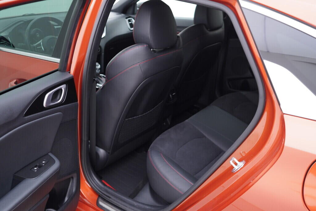 OV190V09455_37.webp_PRO_CEED GT 1.6 TGDI 150 kW automat