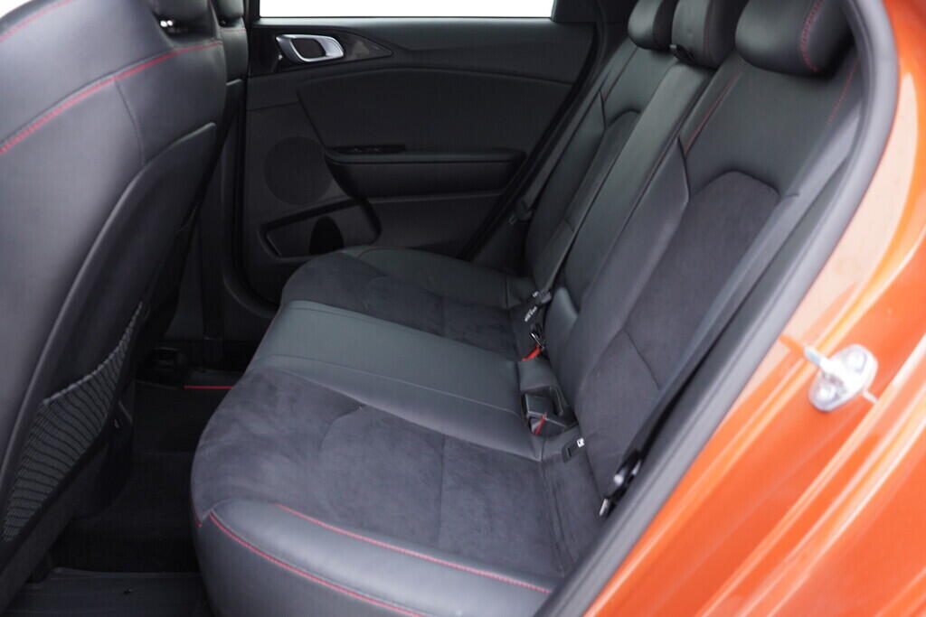 OV190V09455_39.webp_PRO_CEED GT 1.6 TGDI 150 kW automat