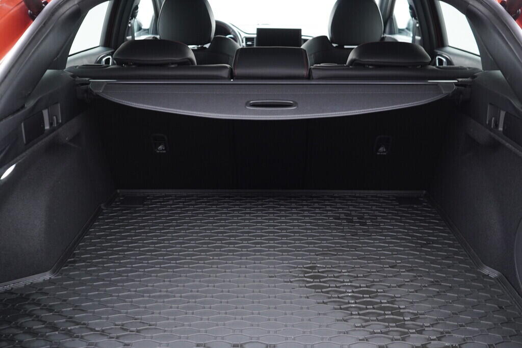 OV190V09455_40.webp_PRO_CEED GT 1.6 TGDI 150 kW automat