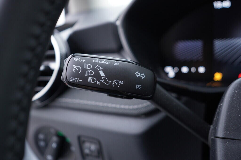 OV190V09456_23.webp_FABIA Top Selection 1.0 TSI 70 kW manuál, DPH