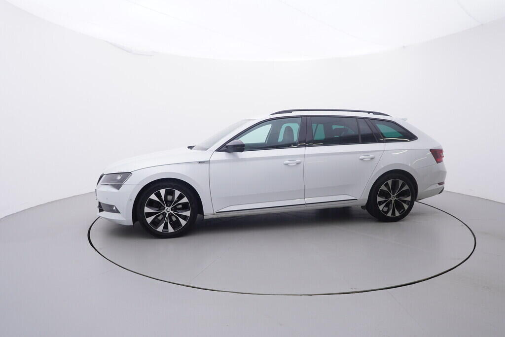 OV190V09457_11.webp_SUPERB Sport 2.0 TDI 140 kW automat