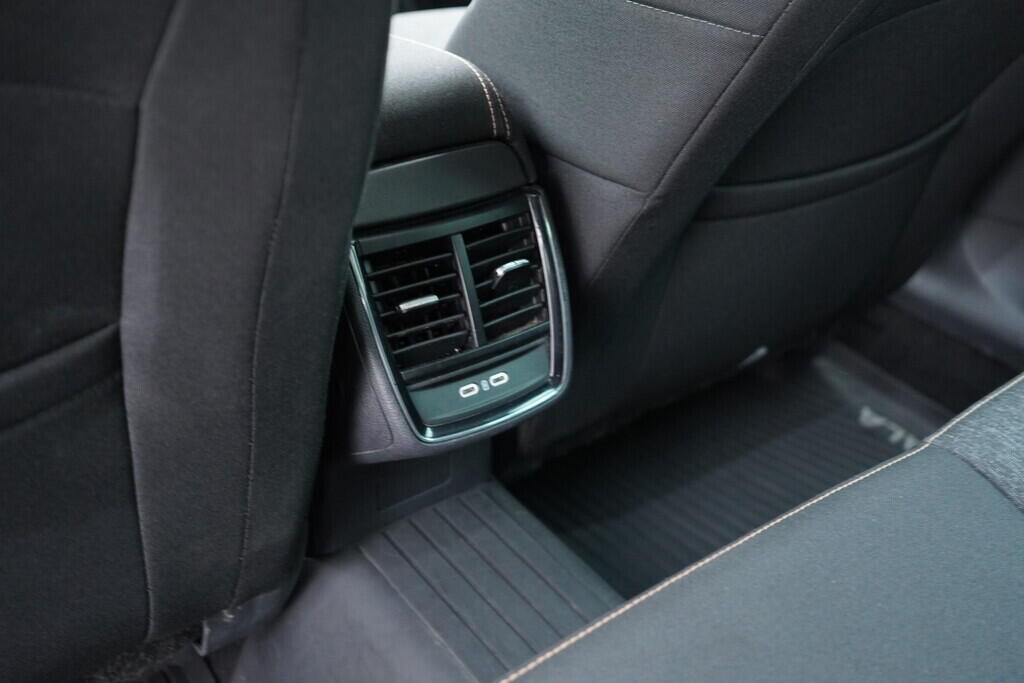 OV190V09459_34.webp_SCALA Style 1.0 TSI 85 kW manuál