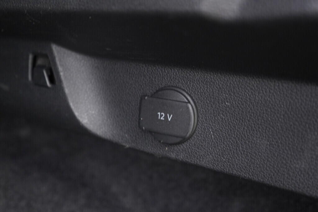 OV190V09459_37.webp_SCALA Style 1.0 TSI 85 kW manuál