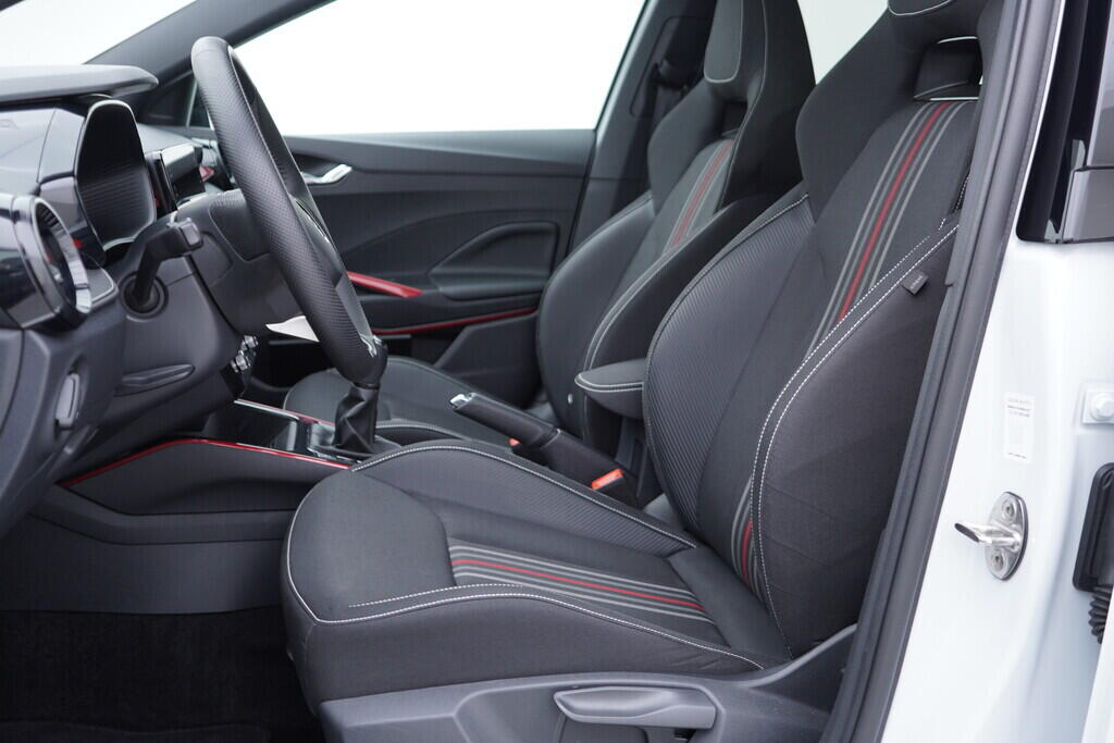 OV190V09460_22.webp_FABIA Monte Carlo 1.0 TSI 85 kW manuál, DPH