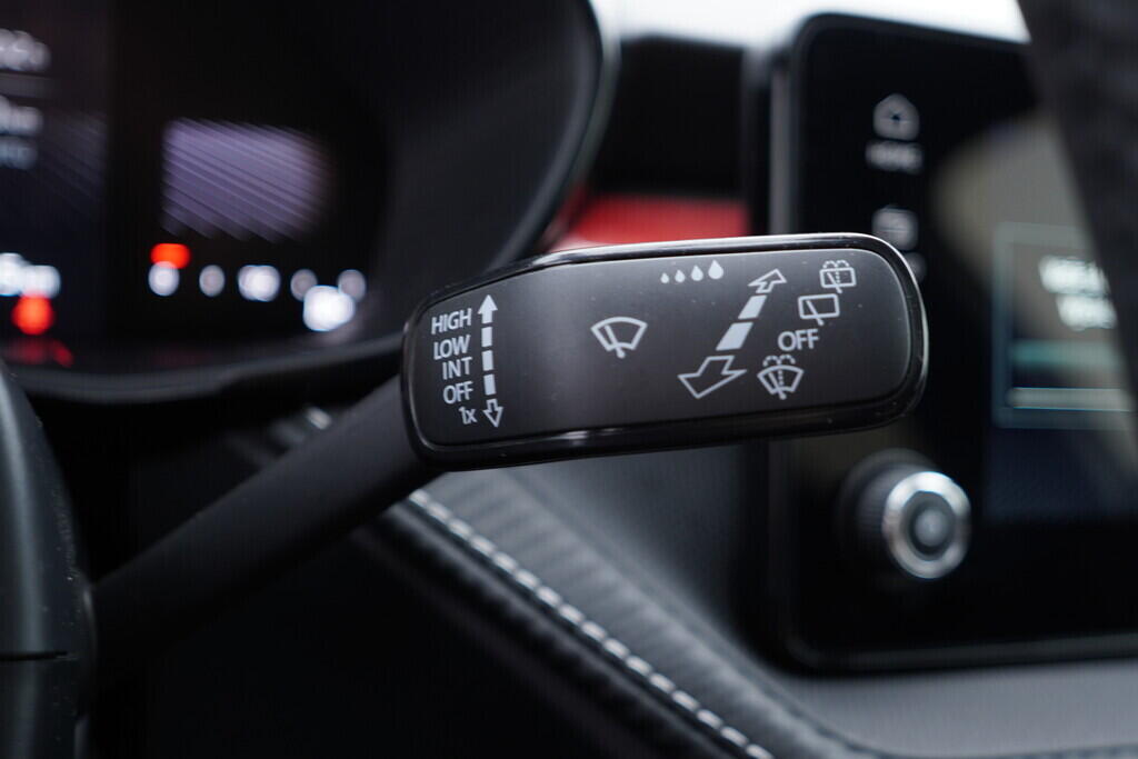 OV190V09460_24.webp_FABIA Monte Carlo 1.0 TSI 85 kW manuál, DPH