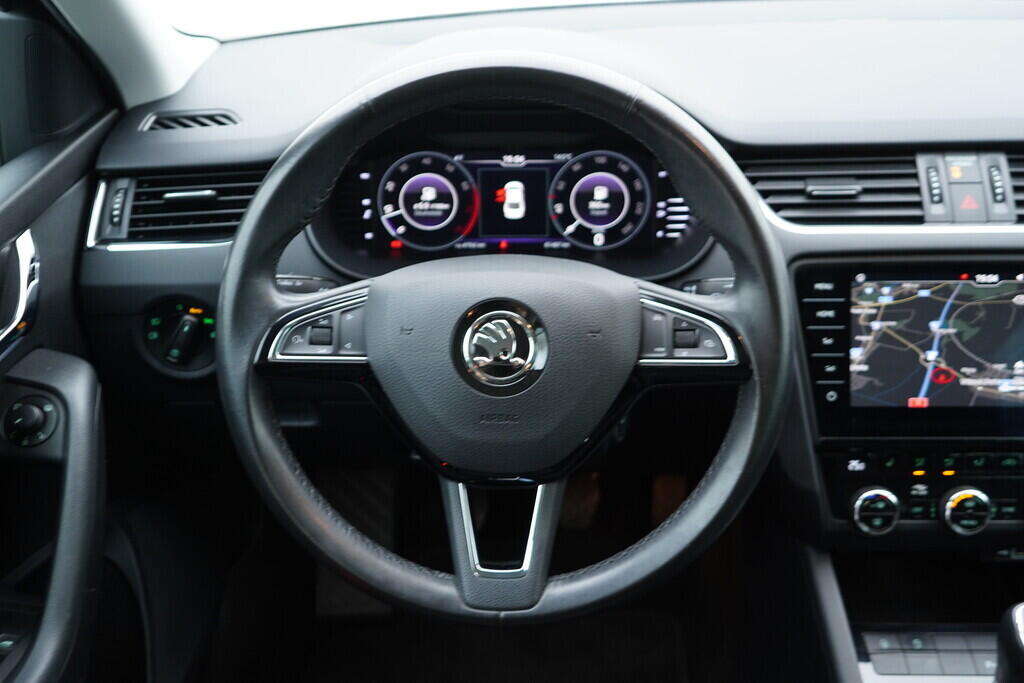 OV190V09463_26.webp_OCTAVIA Style Plus 1.5 TSI 110 kW manuál