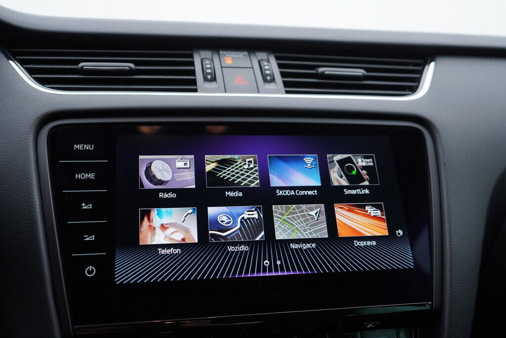 OV190V09463_27.webp_OCTAVIA Style Plus 1.5 TSI 110 kW manuál