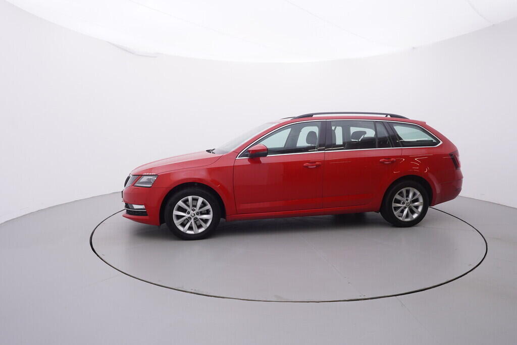 OV190V09464_11.webp_OCTAVIA Style 2.0 TDI 135 kW automat, DPH