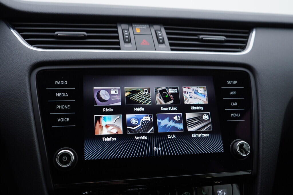 OV190V09464_27.webp_OCTAVIA Style 2.0 TDI 135 kW automat, DPH