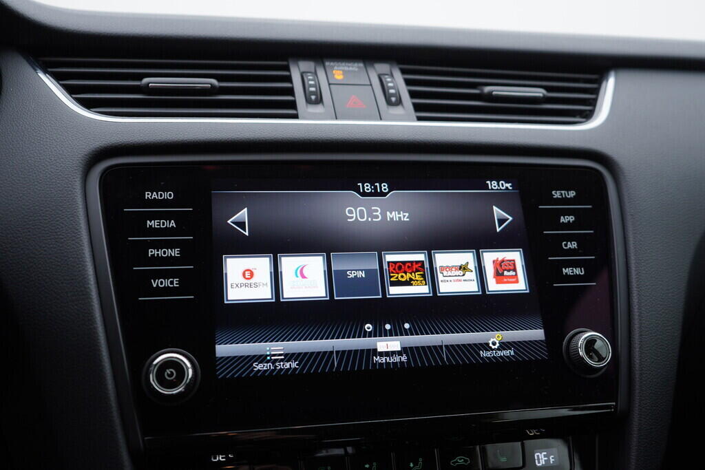 OV190V09464_28.webp_OCTAVIA Style 2.0 TDI 135 kW automat, DPH