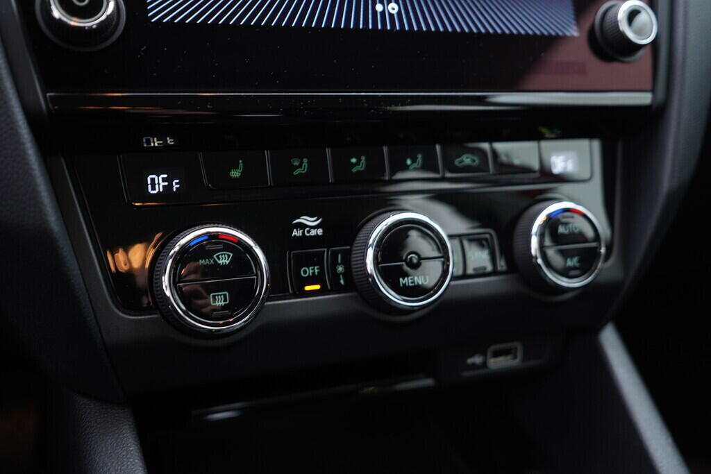 OV190V09464_30.webp_OCTAVIA Style 2.0 TDI 135 kW automat, DPH