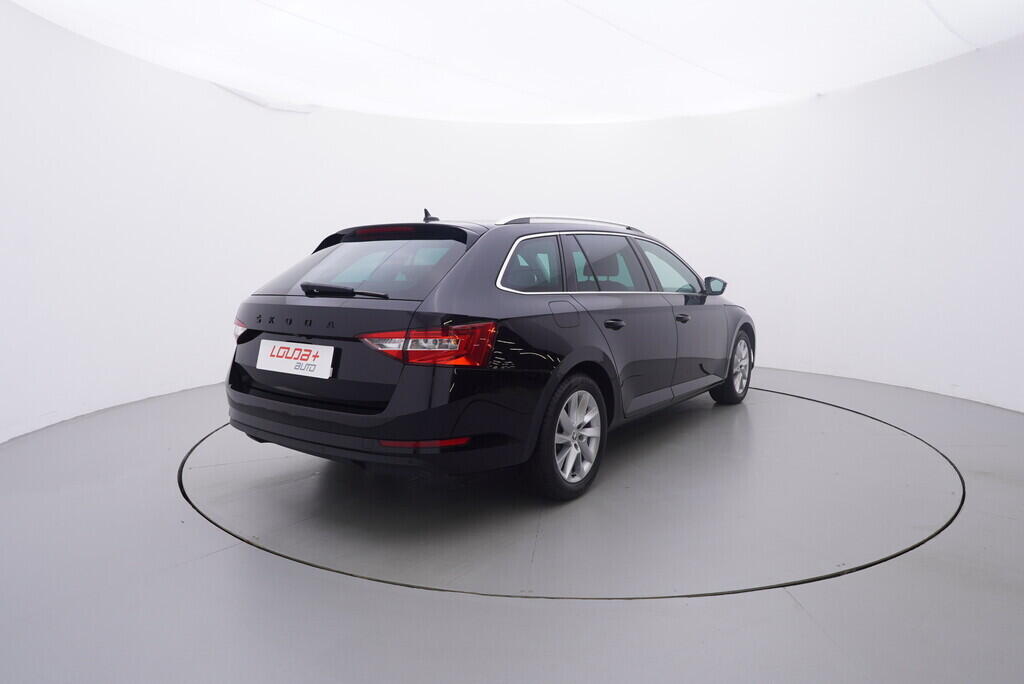 OV190V09465_14.webp_SUPERB Style 1.5 TSI 110 kW automat