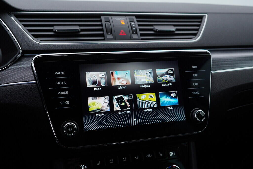 OV190V09465_29.webp_SUPERB Style 1.5 TSI 110 kW automat