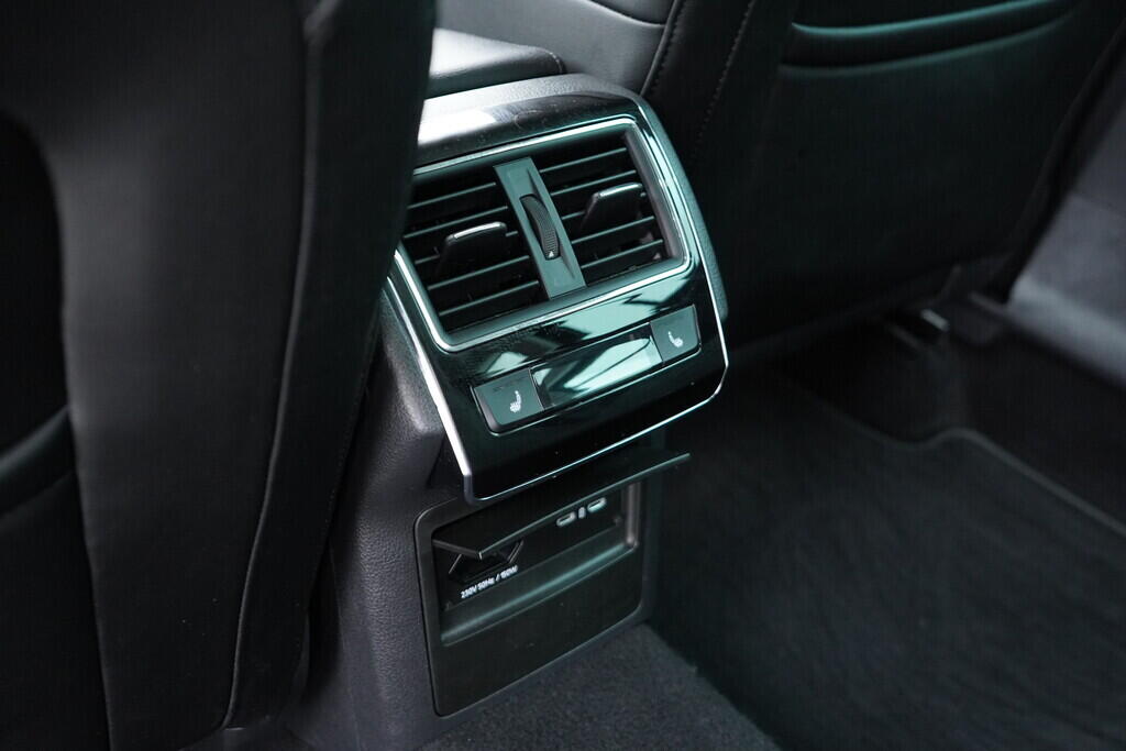 OV190V09465_37.webp_SUPERB Style 1.5 TSI 110 kW automat